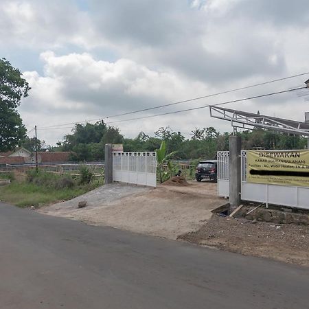 Reddoorz Syariah Near Wisata Situ Gunung Sukabumi Hotell Kadudampit Exteriör bild